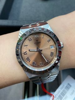 （分類：）位於 。 由 hsin_1997 提交（商品編號 1261285728，圖片 1）。簡介： 。