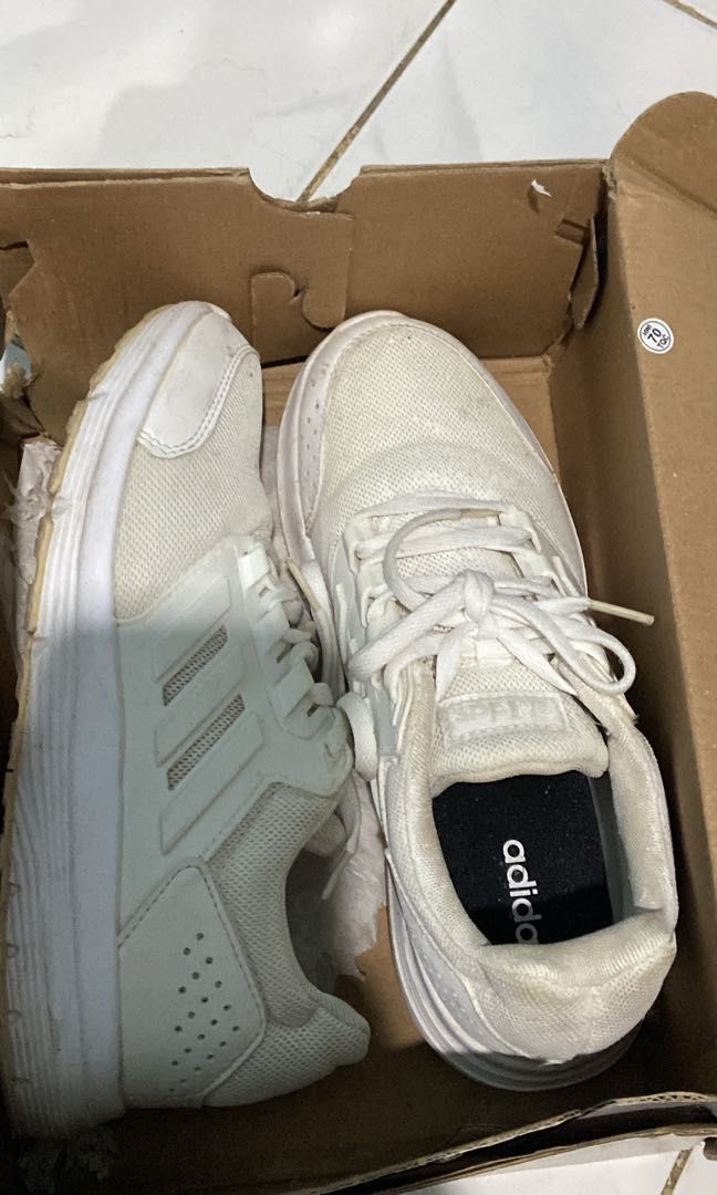 Adidas Galaxy 4