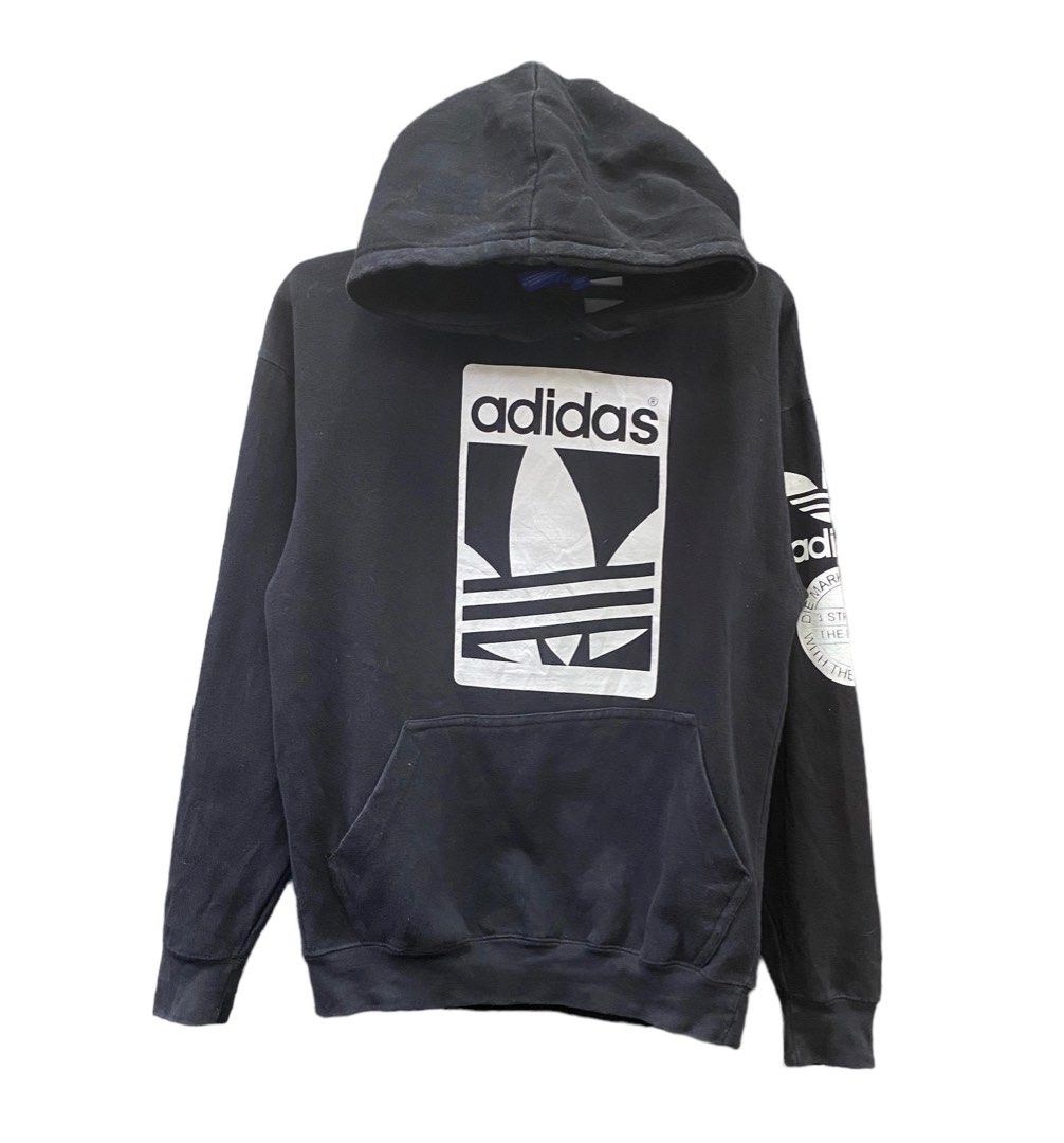 Adidas men's original trefoil street graphic front pocket deals hoodie