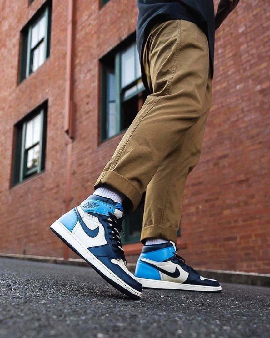 Air jordan 1 store obsidian on feet
