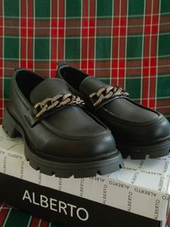 Alberto Loafers