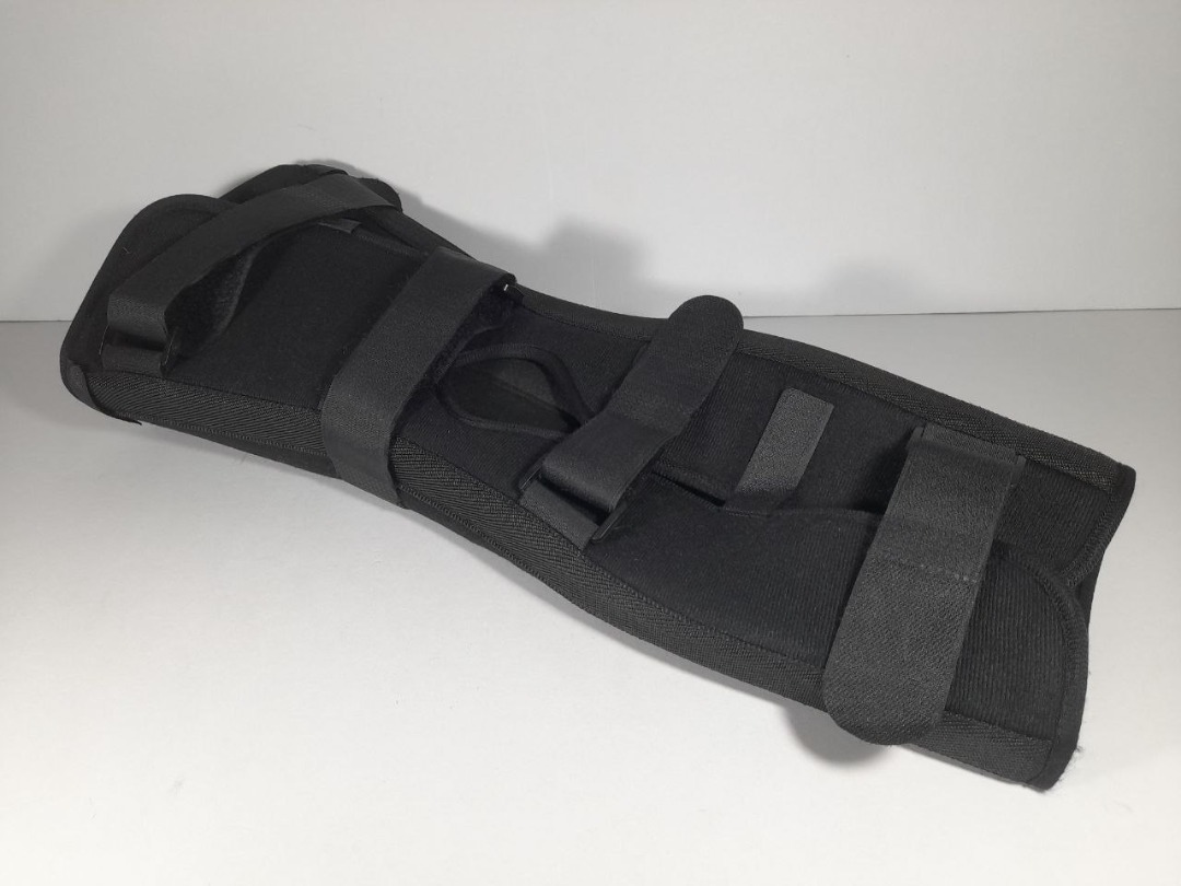All Black Durable Knee Immobilizer / Leg Brace / Injury Support