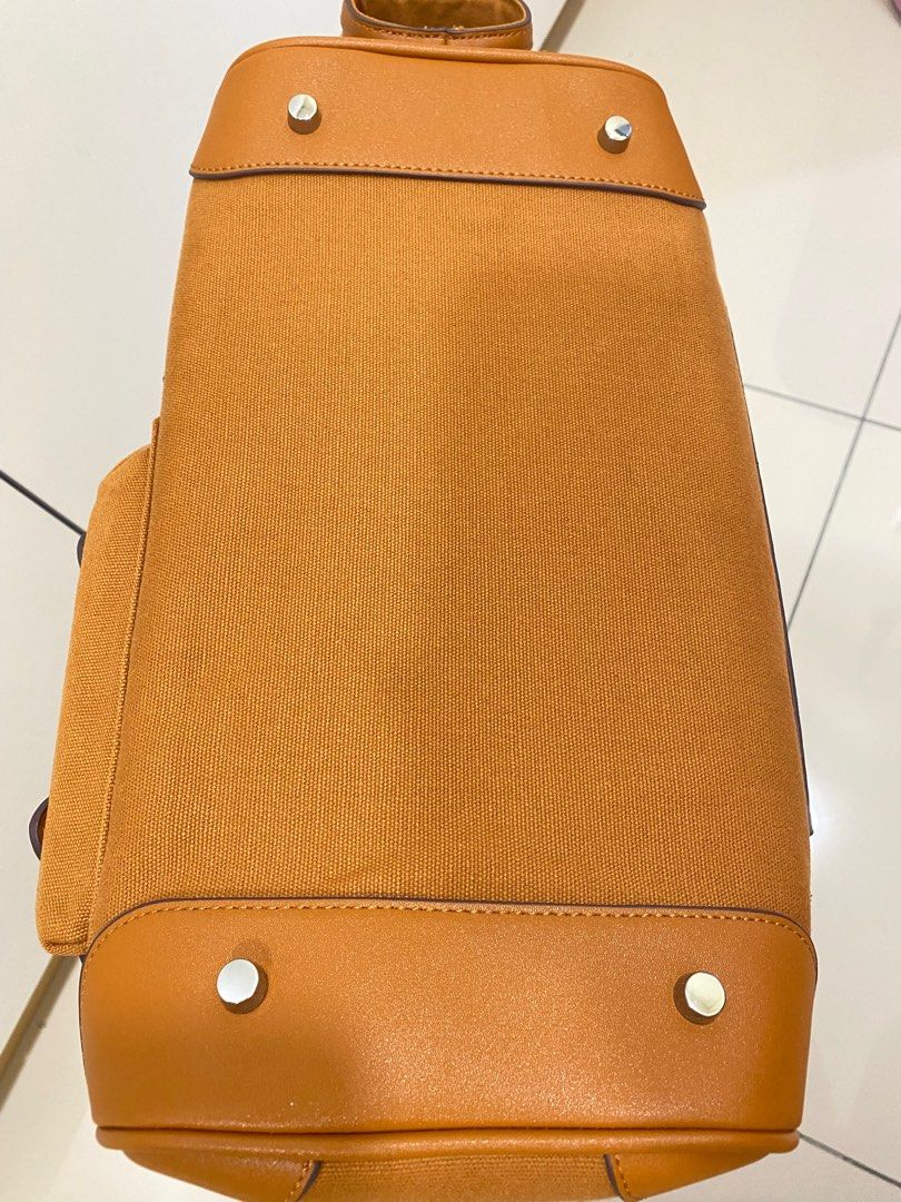 Art made like 35cm hermes clutch bag office dinner, Men's Fashion, Bags,  Belt bags, Clutches and Pouches on Carousell