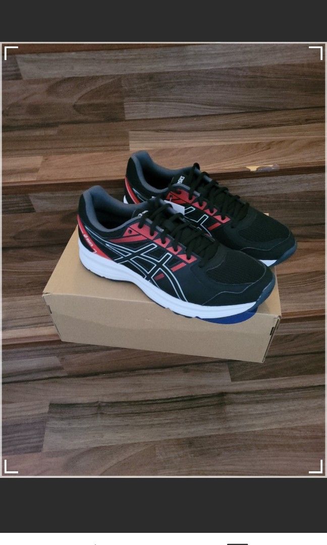 buy asics running shoes