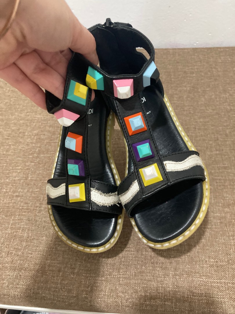 Fendi cheap girls sandals