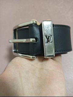 Graphite Damier LV Belt Brand new condition Comes with receipt, dust bag, lv  box and lv shopping bag. $220