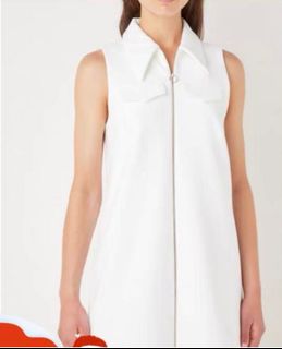 (Category: ) located in . Submitted by shoppingwithmeeee (Listing ID 1261190861, Image 1). Description: .