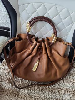 Authentic overrun Michael Kors Neverfull with minor flaw show in