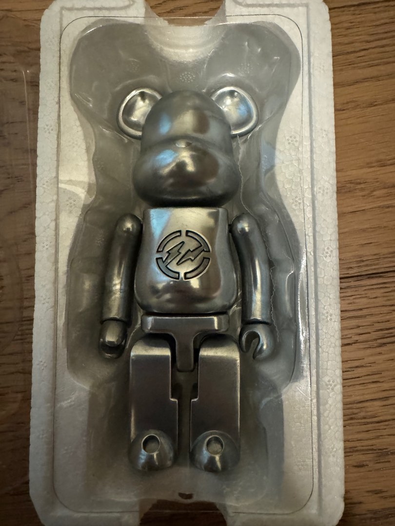 Bearbrick 超合金x Fragment fenom be@rbrick 200% 100% 400%, 興趣及