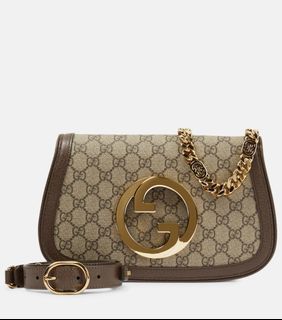 (Category: ) located in . Submitted by love.marie.shoppe (Listing ID 1261207527, Image 1). Description: .