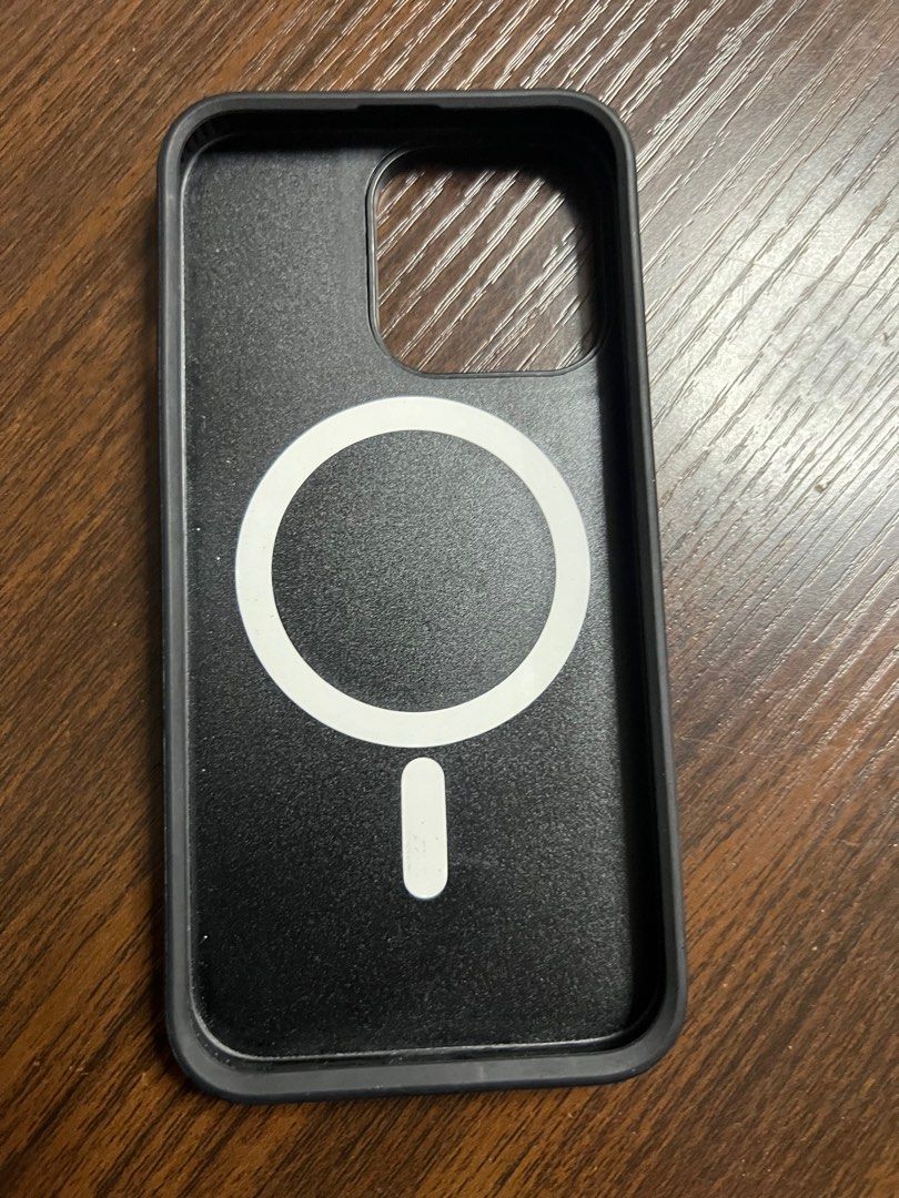 Casetify case （分類：手機套及手機殻）位於 Hong Kong。 由 fan123321 提交（商品編號 1261285821，圖片 2）。簡介： iPhone 13 Pro 手機殼 One piece 海賊王 羅 柯拉松 Law corazon。