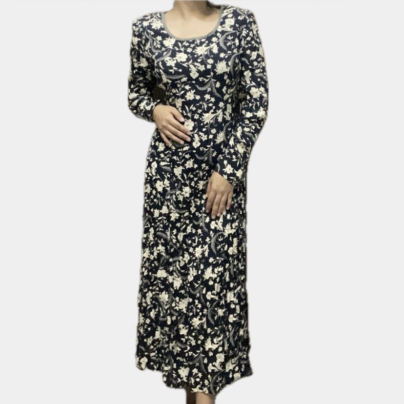 Casual outlet corner dresses