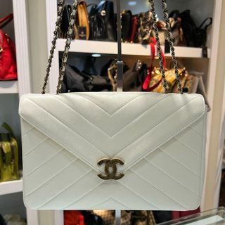 My Grandfathers Things Lionel Handbag Liner (Suitable for Chanel Small  Classic Flap, Chanel Diane Small) CHANEL BAG INSERT, Luxury, Bags & Wallets  on Carousell