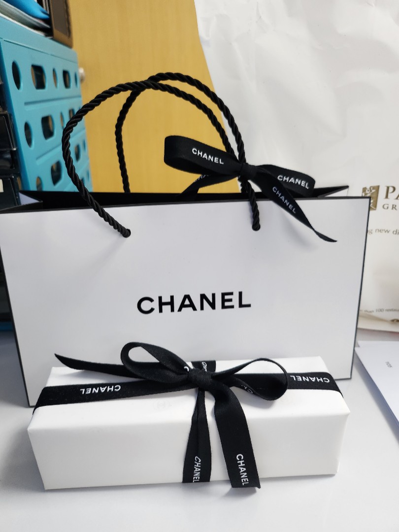 Chanel wrapping paper, Luxury, Accessories on Carousell