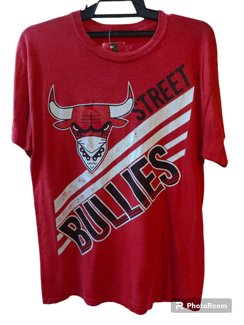 Chicago bull, Men