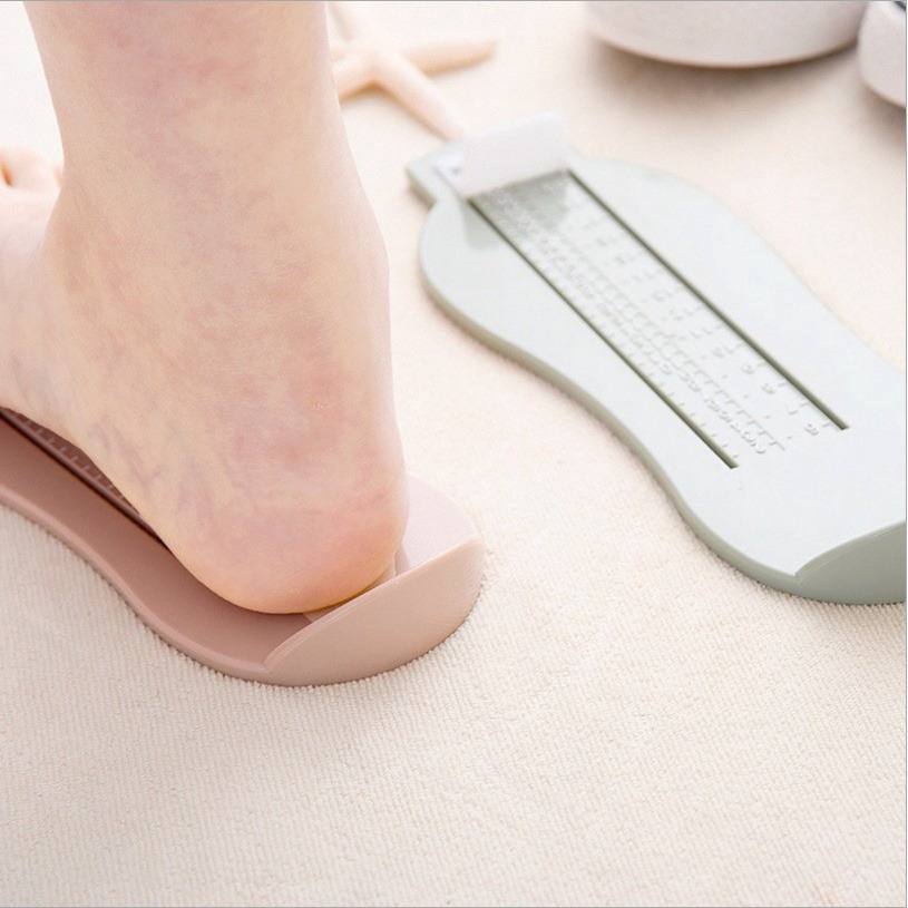 Measure baby's foot shoe outlet size