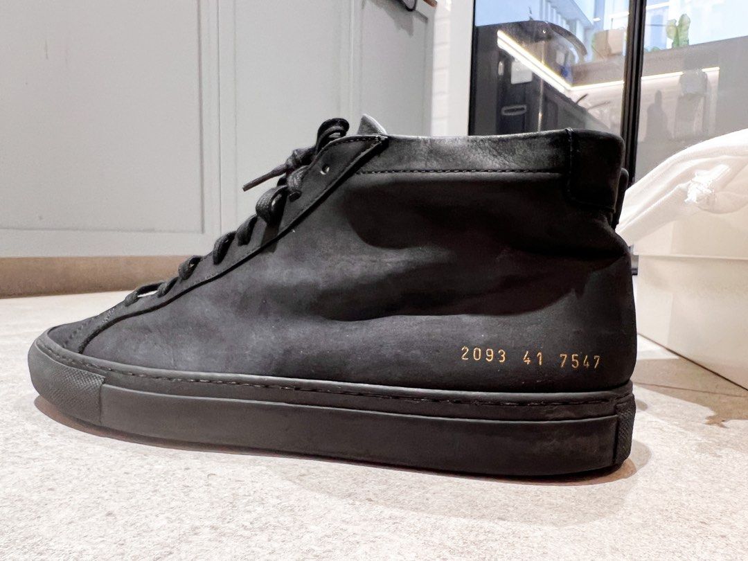 Common projects hotsell achilles mid black