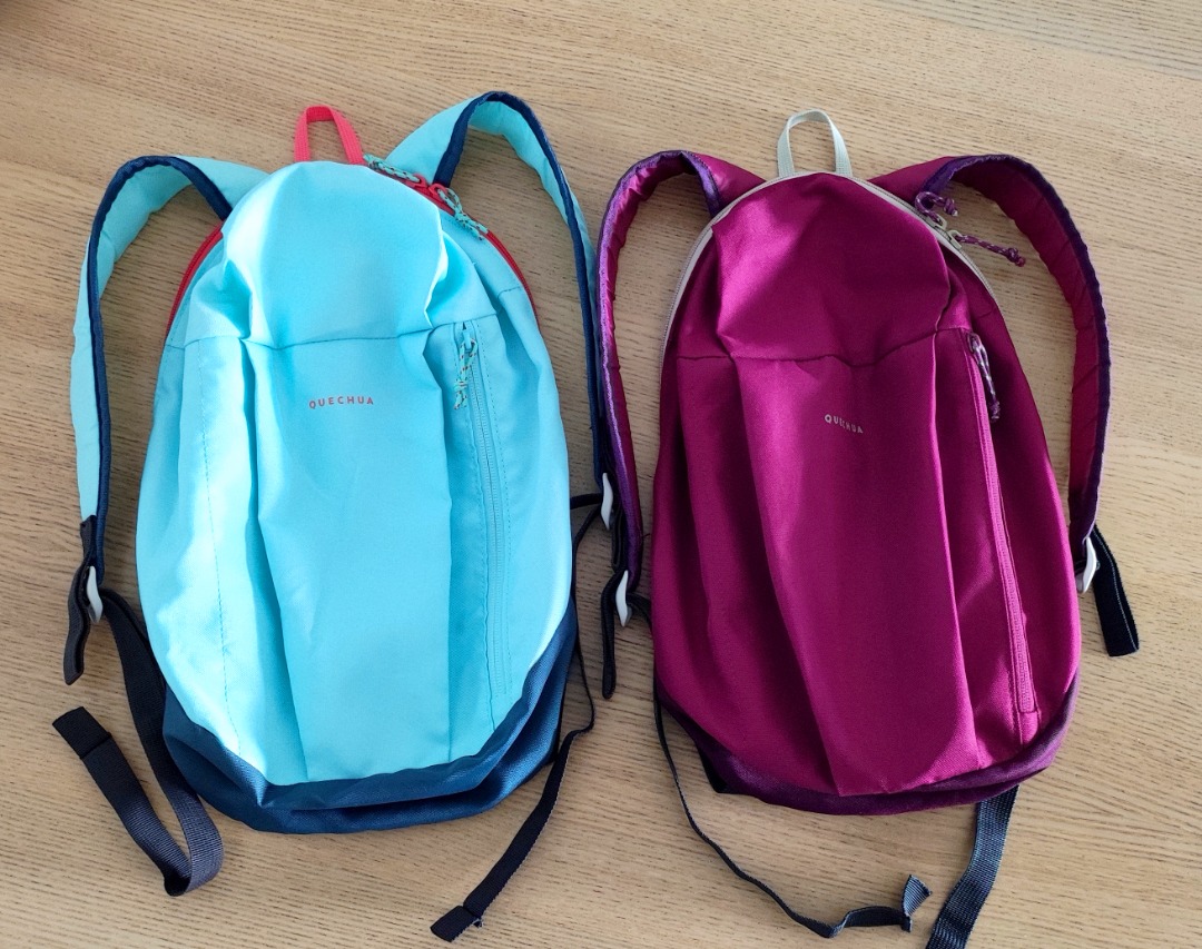 Decathlon QUECHUA 10L Hiking Backpack Arpenaz NH100 camping, Sports