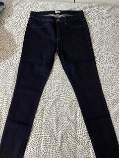 （分類：）位於 。 由 krpau 提交（商品編號 1261279243，圖片 1）。簡介： 。