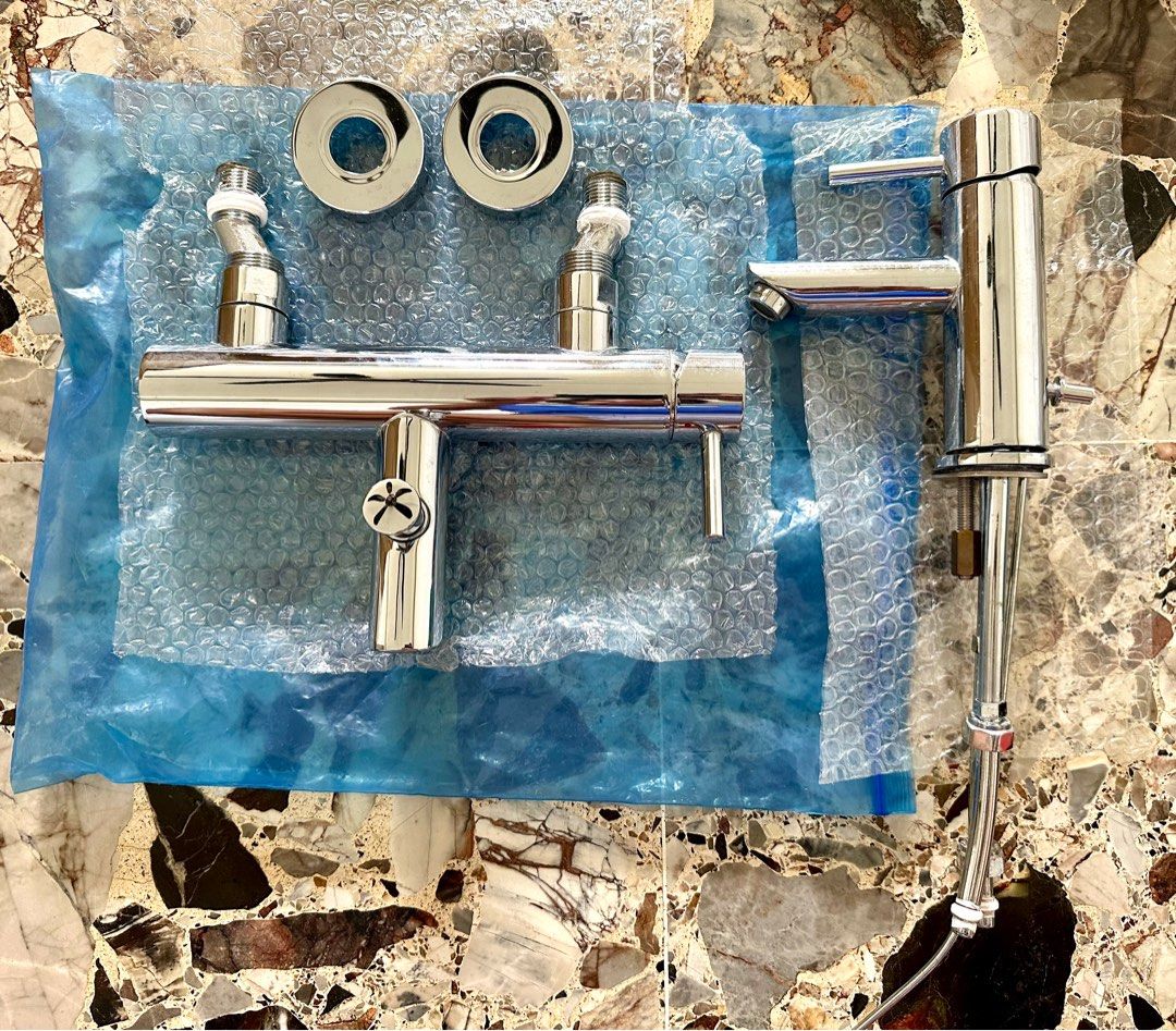 FAUCET HOT & COLD SHOWER MIXER, Furniture & Home Living, Bathroom