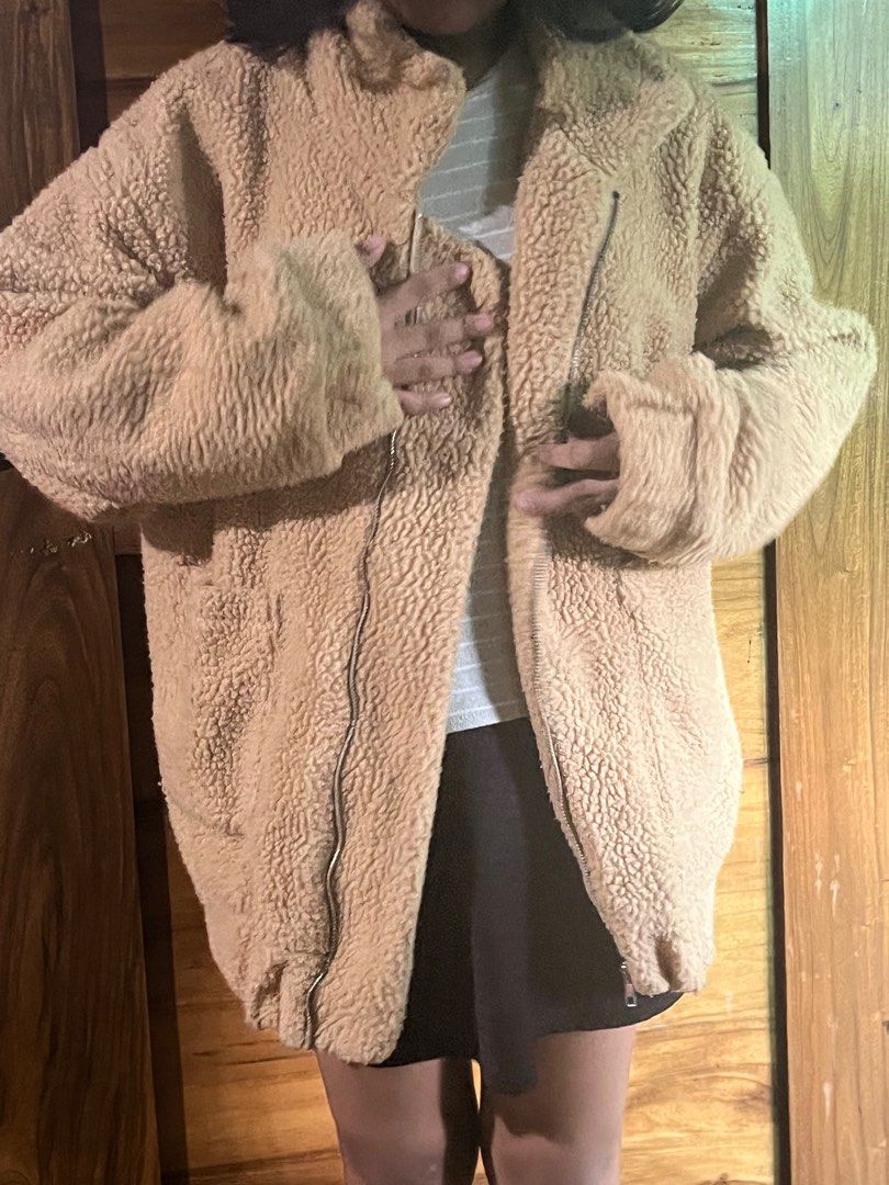 Fluffy poopy jacket shop