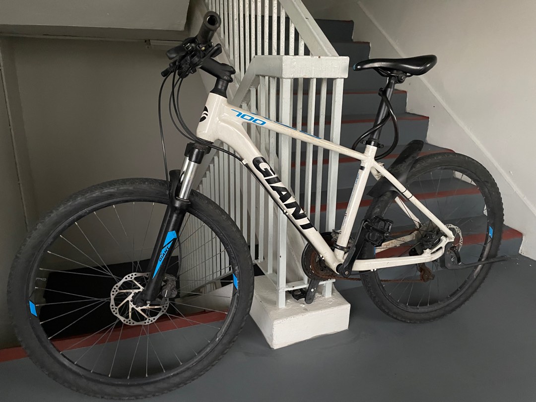Giant atx outlet 700 price