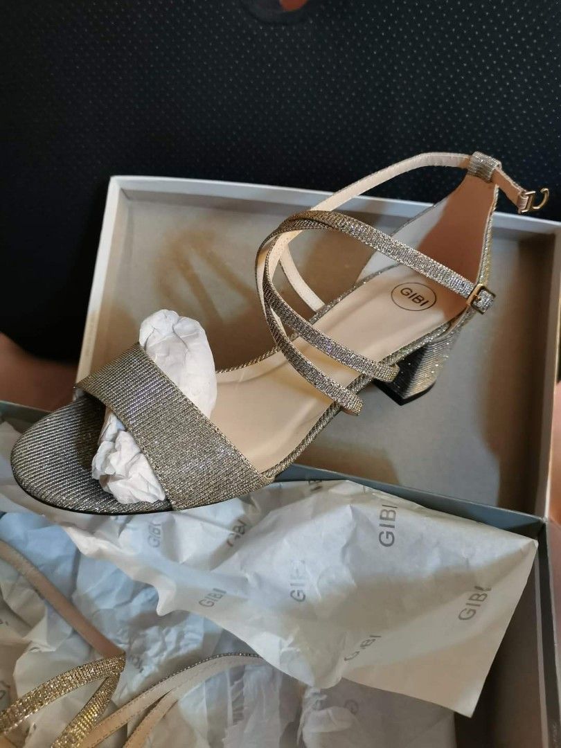 Gibi Sandals Women s Fashion Footwear Sandals on Carousell