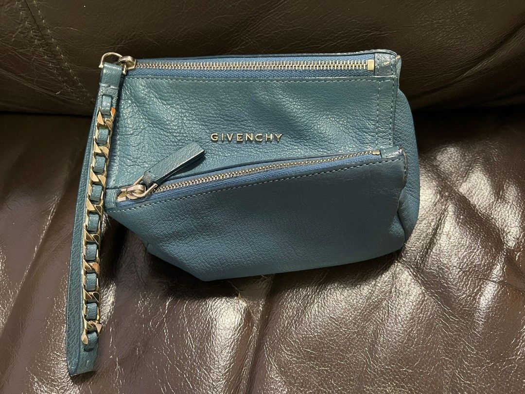 Givenchy pandora clutch shop