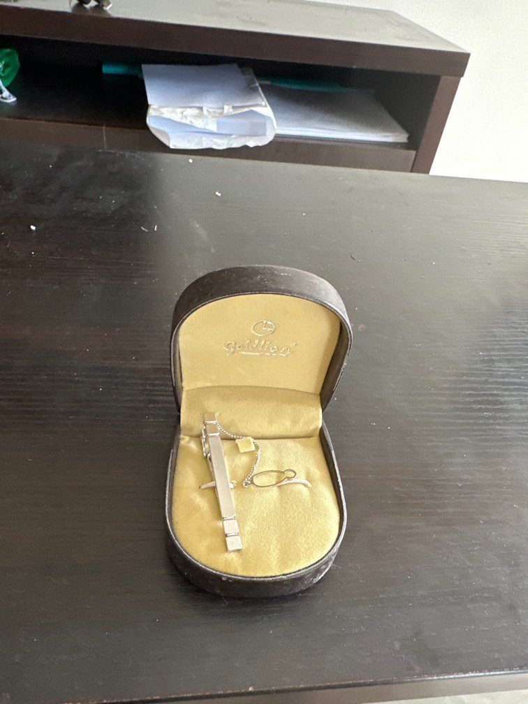 goldlion tie price