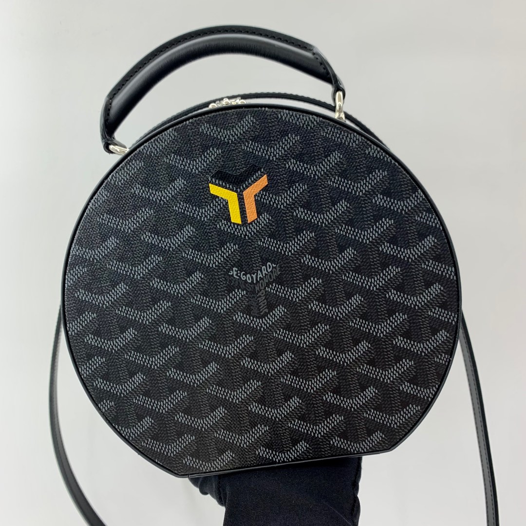 Goyard circle bag hotsell