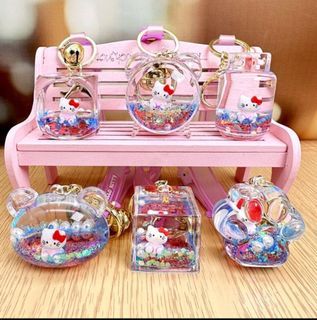 Hello kitty keychain keychain unicorn Doraemon kucing kaya 发财猫风水