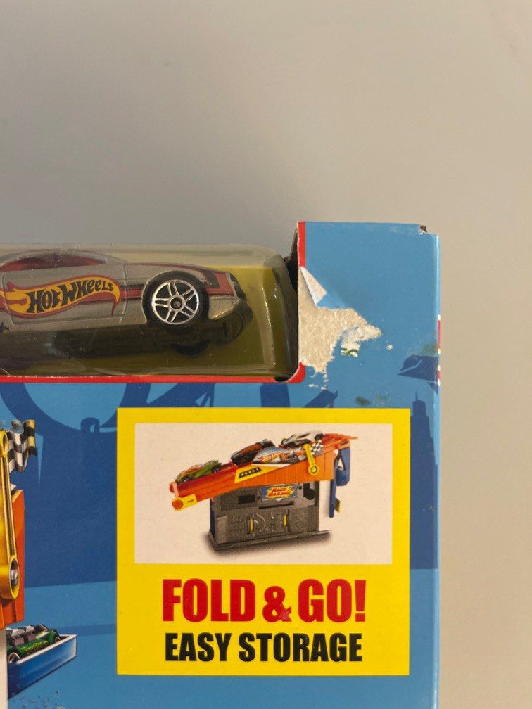 Hot Wheels® Rooftop Race Garage Play Set, 興趣及遊戲, 玩具& 遊戲類