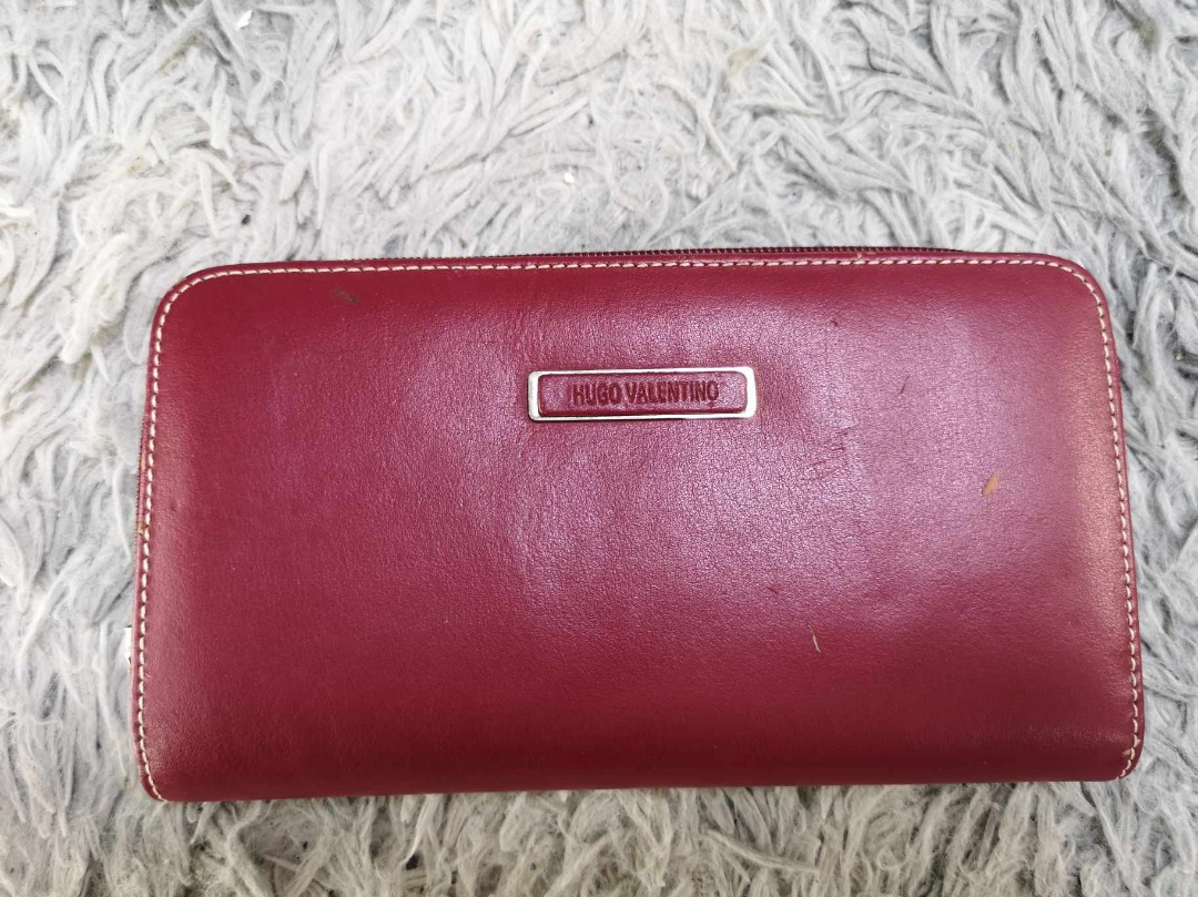 Hugo Valentino Red Leather Long Wallet