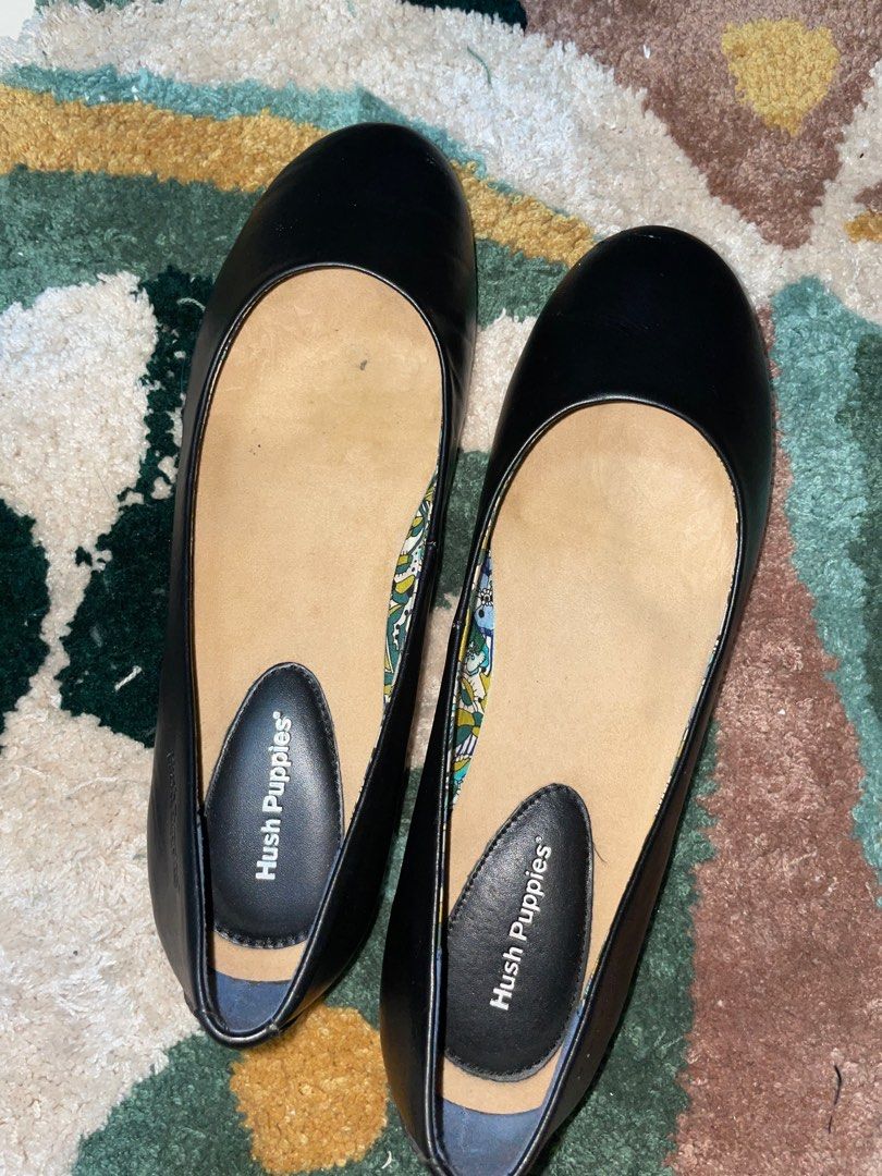 Hush puppy clearance flats