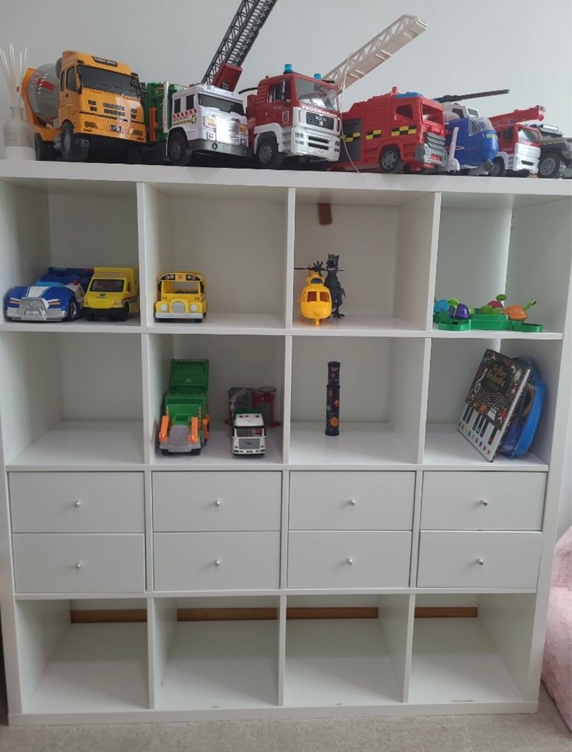 Ikea Kallax (Reserve), Furniture & Home Living, Furniture, Shelves