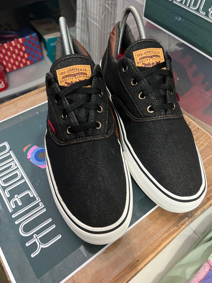 Levi's men's ethan on sale denim ii sneakers