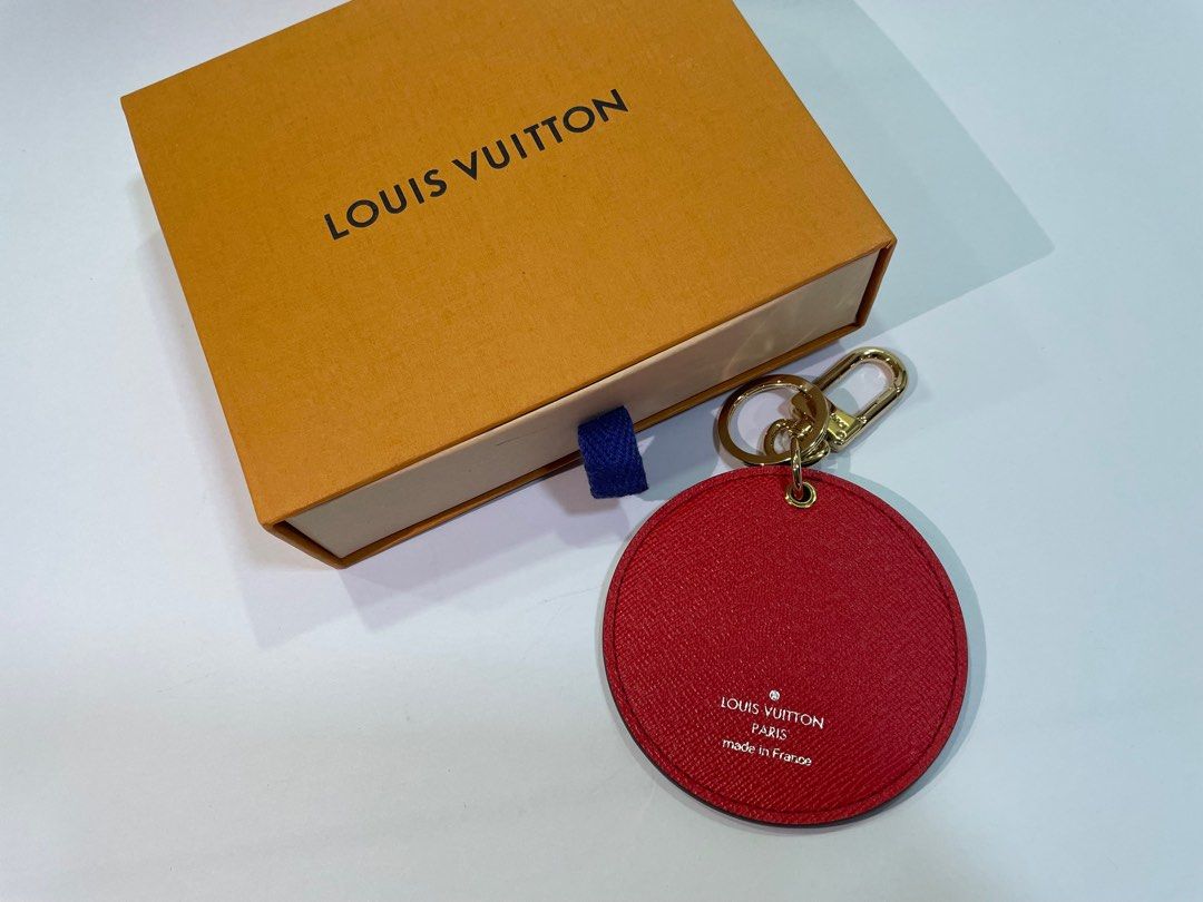 Louis Vuitton Illustre Xmas Paris Bag Charm And Key Holder Vivienne Holiday  Monogram Canvas/Pink