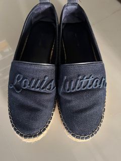 Shop Louis Vuitton 2022 SS Lv Archlight Flat Sandal (1AA1B8) by lufine
