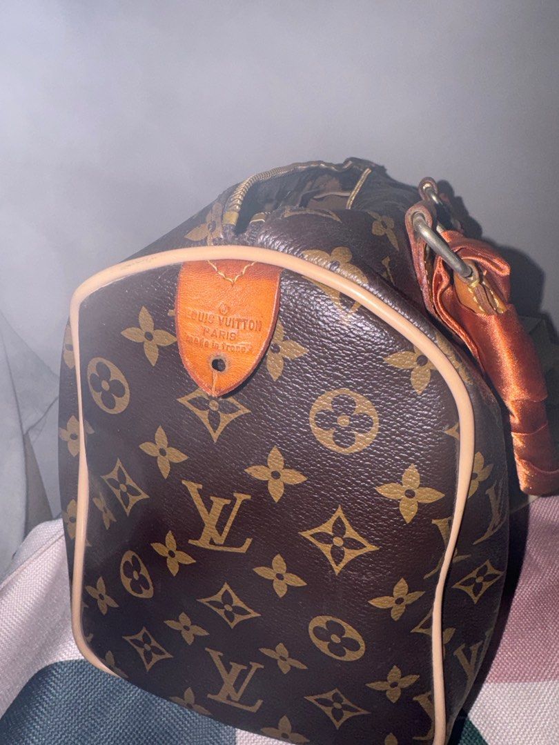Louis Vuitton Handbag Rare Med Brown EPI Speedy 30 Authentic VI