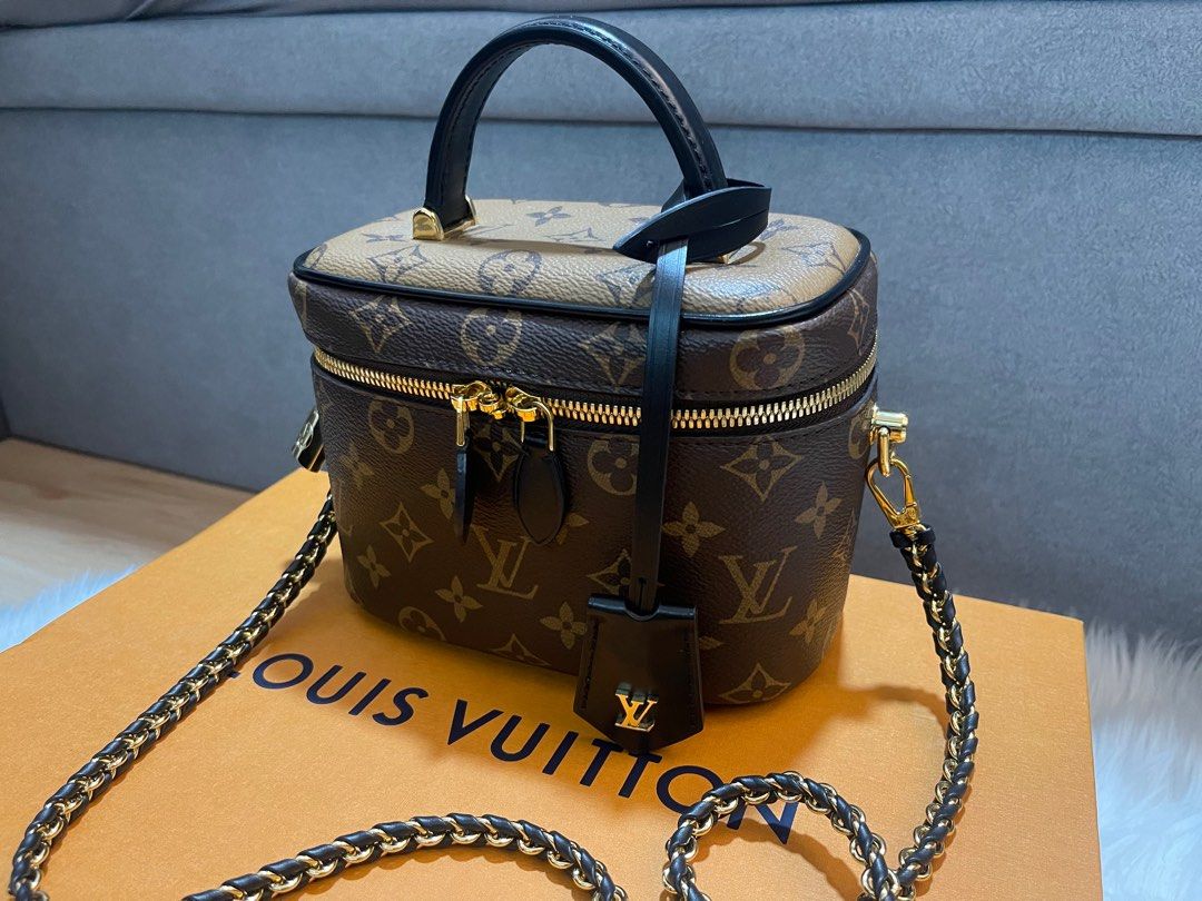 Shop Louis Vuitton MONOGRAM Vanity pm (M45165) by EVA-C0L0R