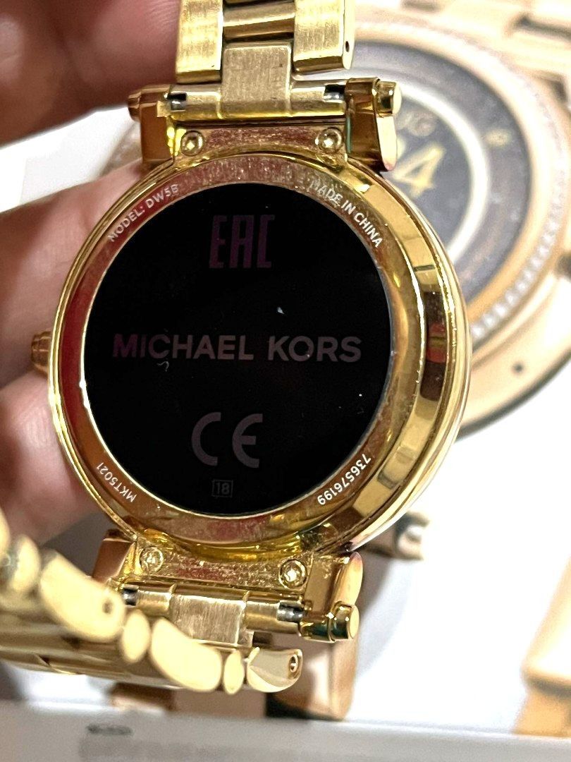 Michael kors model 2025 dw5b