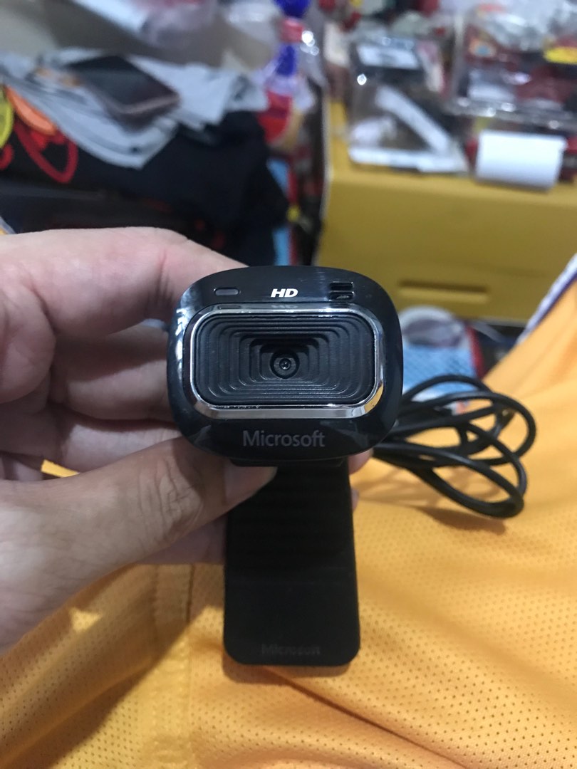 Microsoft HD webcam, Photography, Video Cameras on Carousell