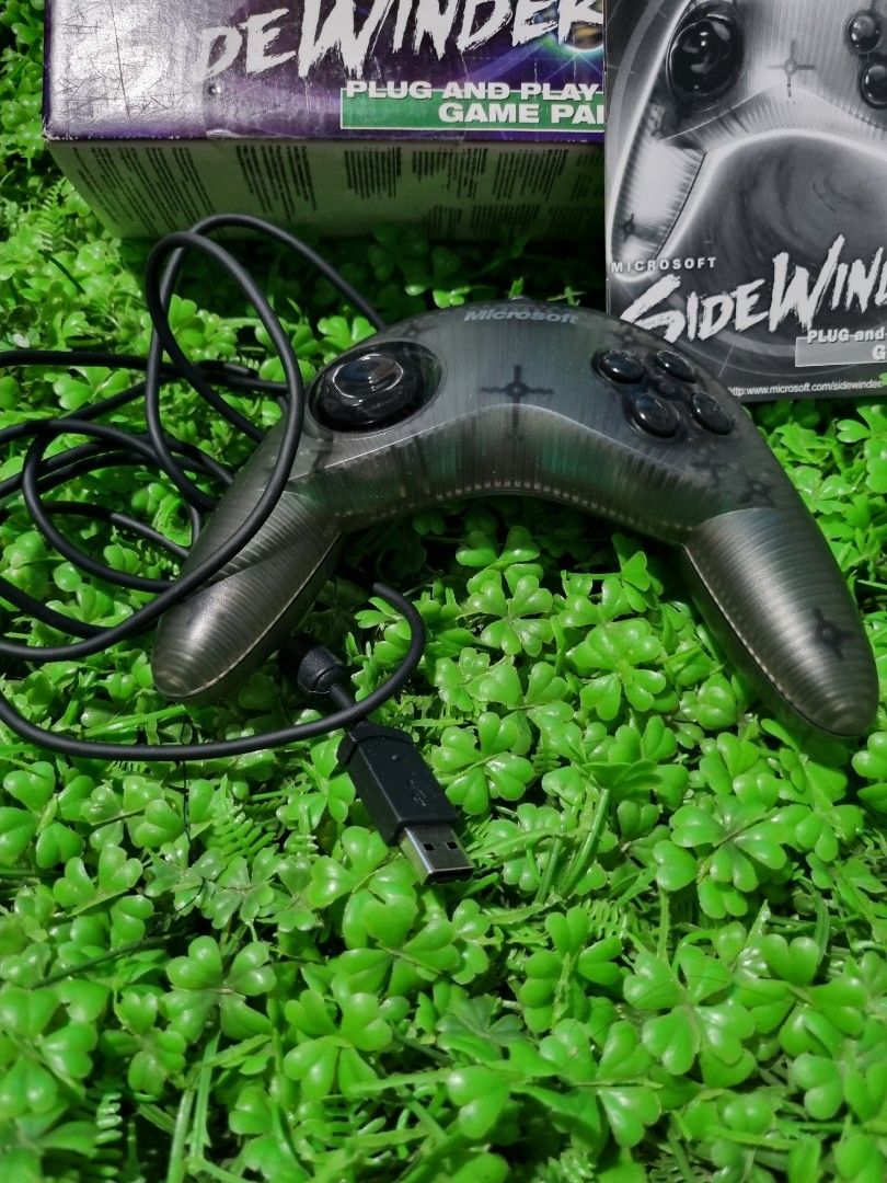 Microsoft Side Winder Plug and Play Game Pad (Category: Controllers) located in Paombong. Submitted by sweetdeals0181656 (Listing ID 1261299911, Image 2). Description: Item comes in its original box with manual..