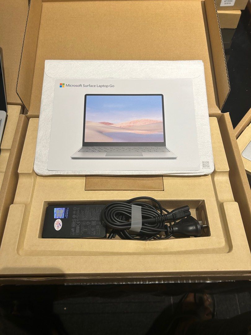 Surface go best sale 256