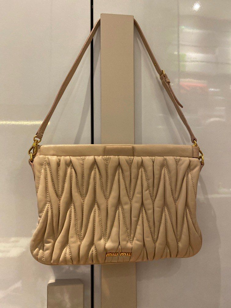Matelassé leather clearance
