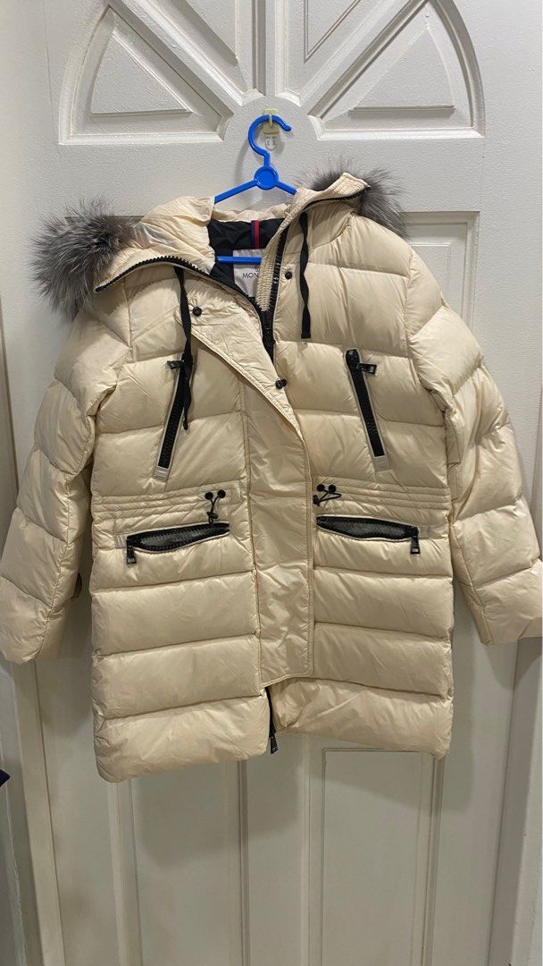 Moncler aphrotiti beige hotsell