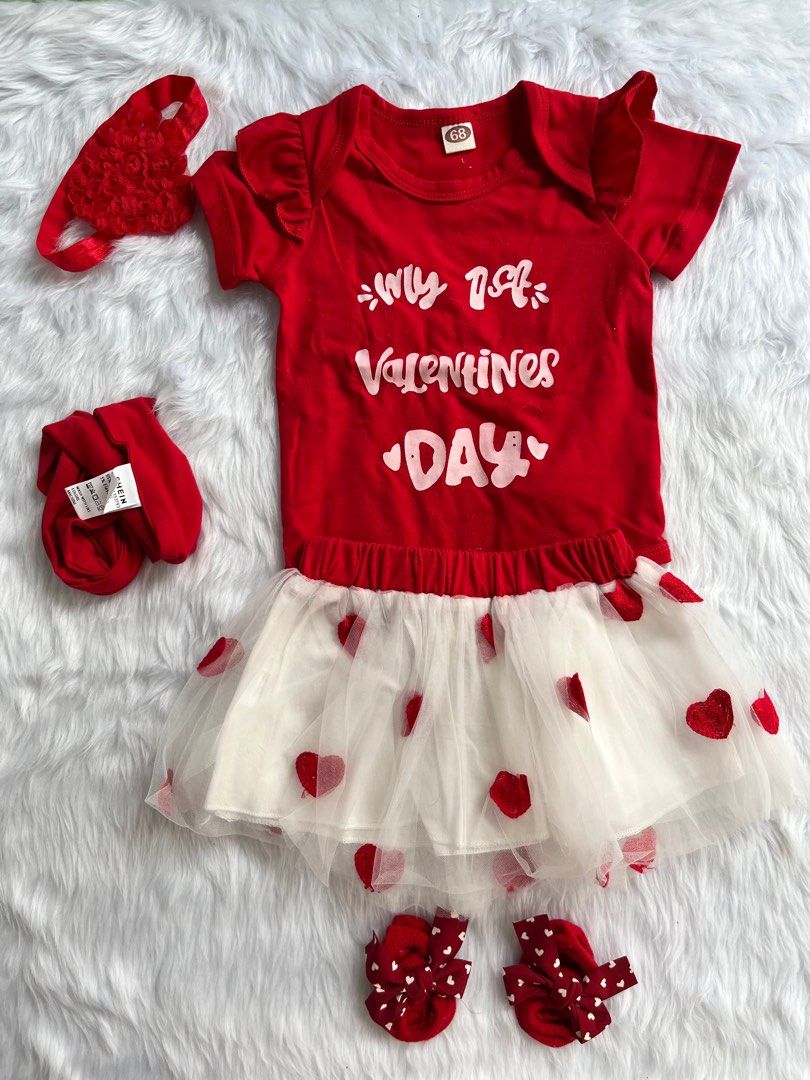 Valentines clothes hotsell for baby girl
