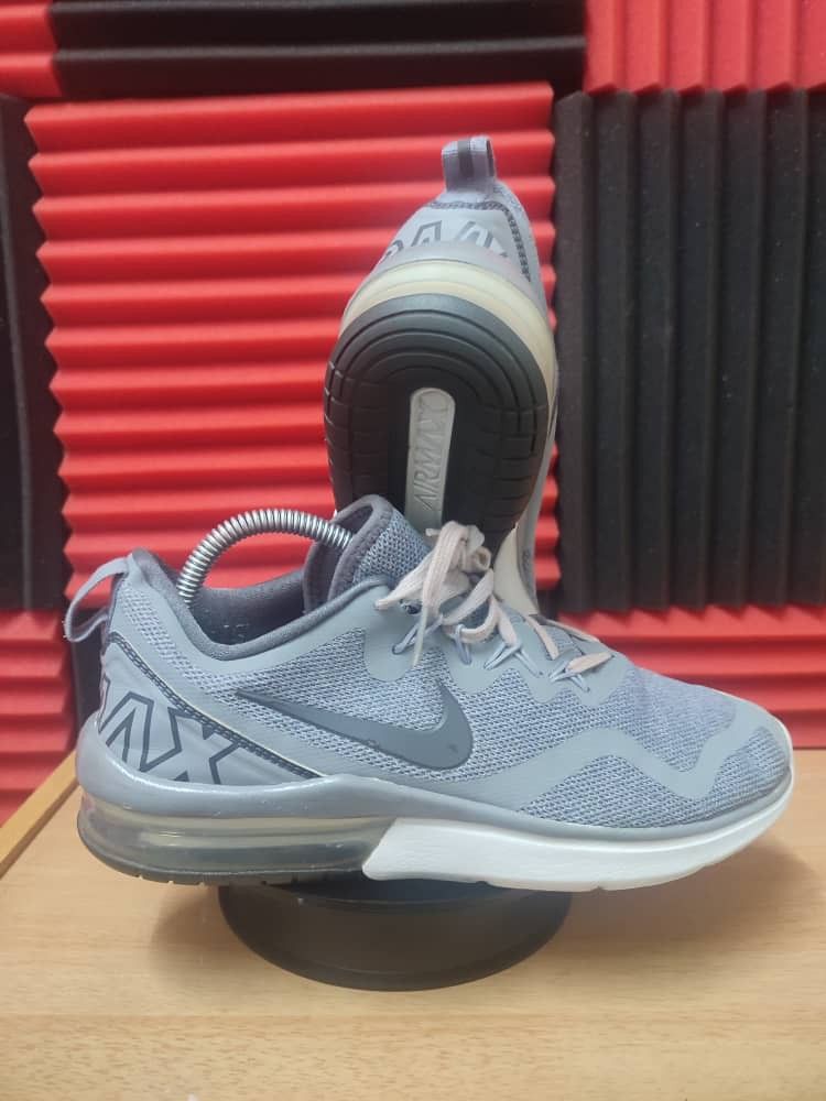 Air max top fury white
