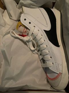 (Category: ) located in . Submitted by snkrsandstuff (Listing ID 1260470628, Image 1). Description: .
