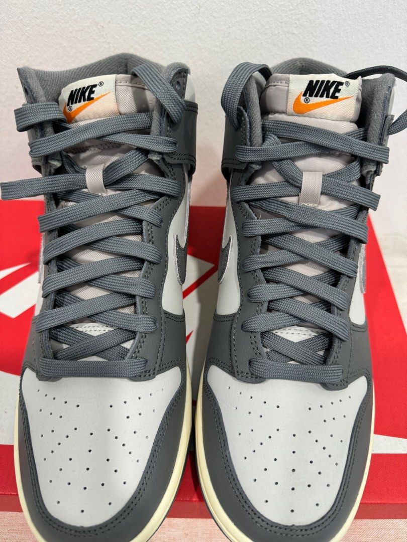 Nike Retro SE VNTGLight BoneTumbled Grey rb2eng.com.br